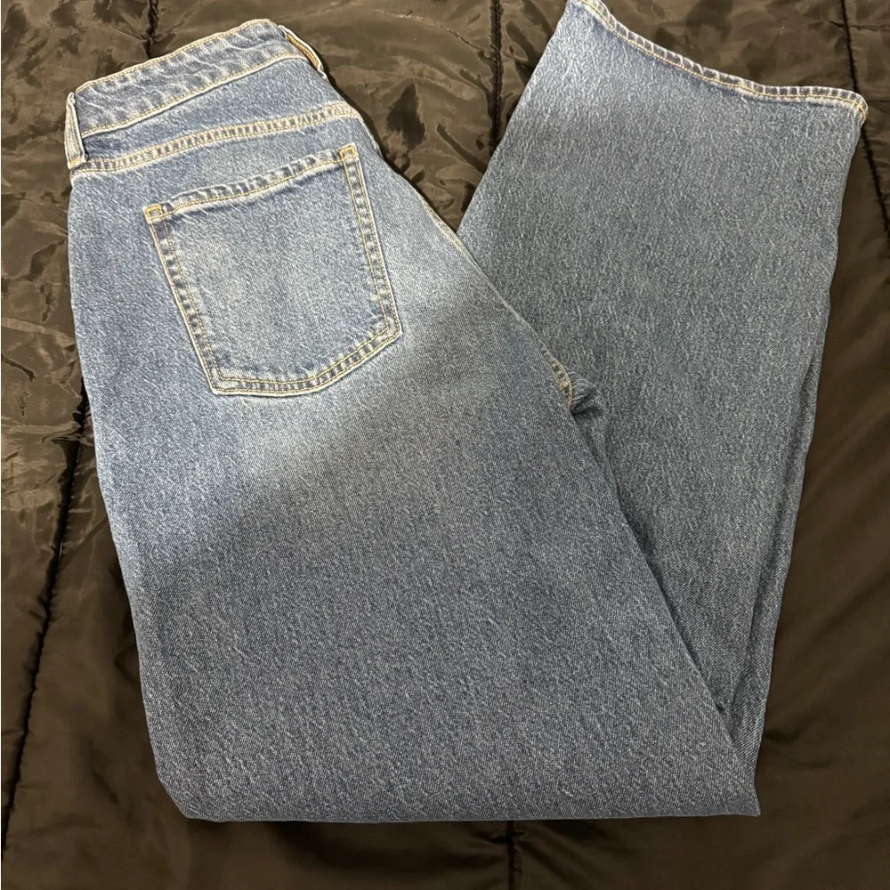 Womans size 6 jeans new with Tags
